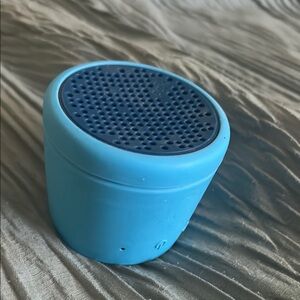Portable Blue Bluetooth Speaker